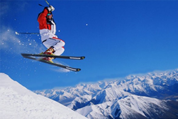 Skiing Tips and Safety Gear Image